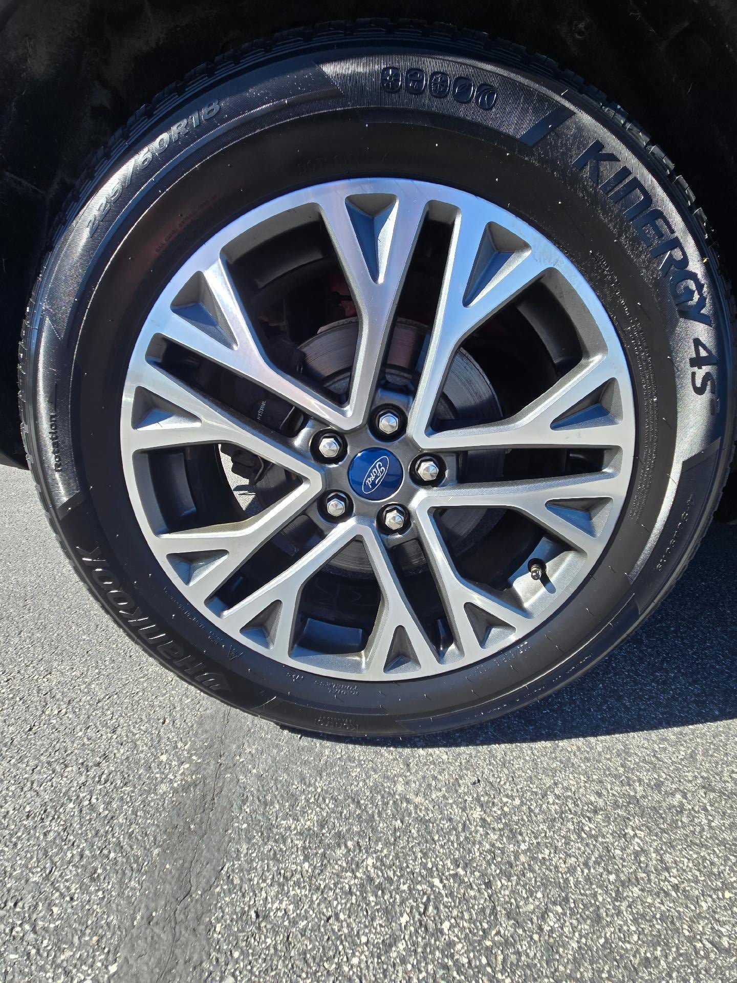 Used 2020 Ford Escape SEL AWD/4WD image 9