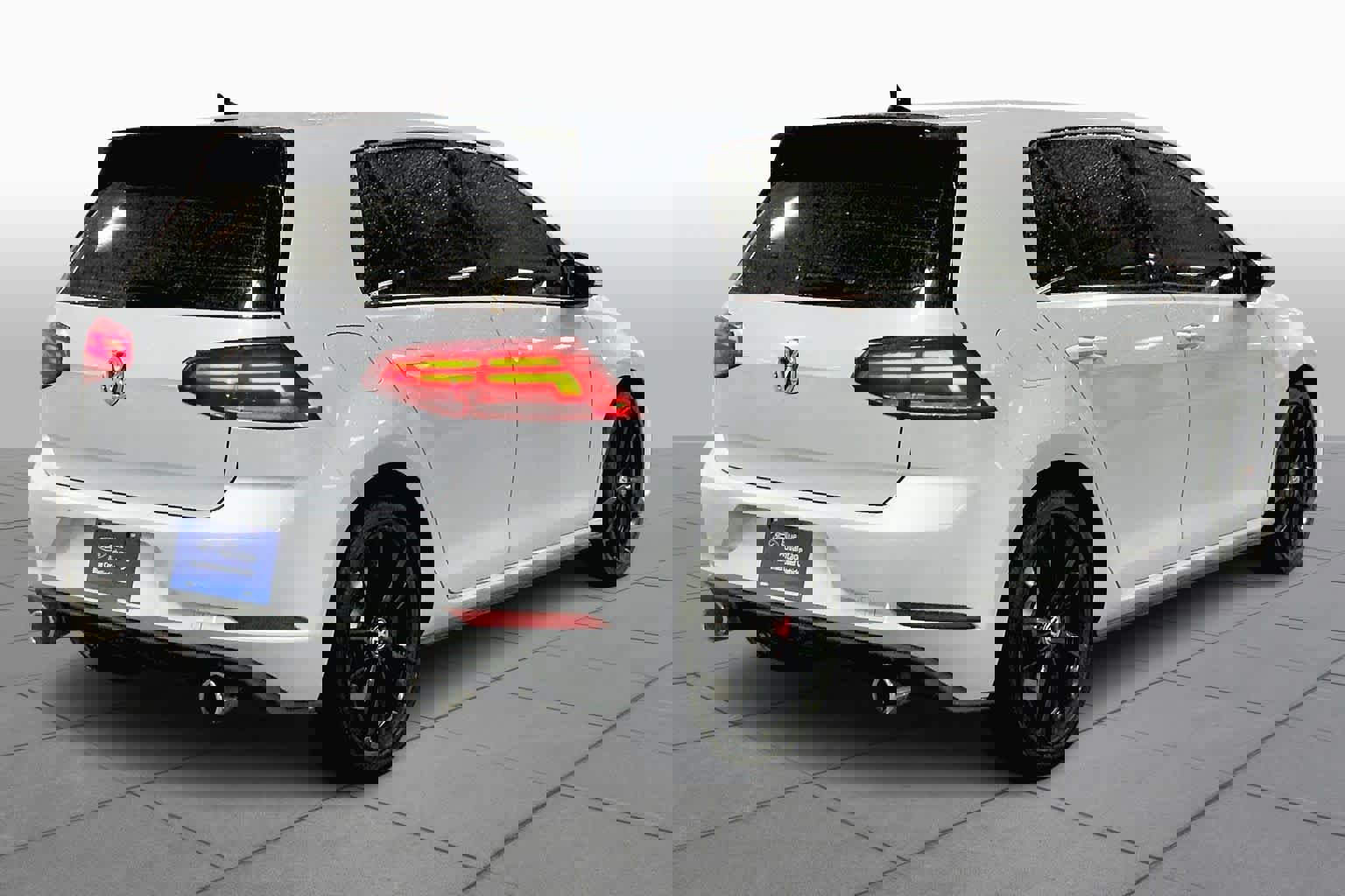 Used 2021 Volkswagen GTI SE image 12