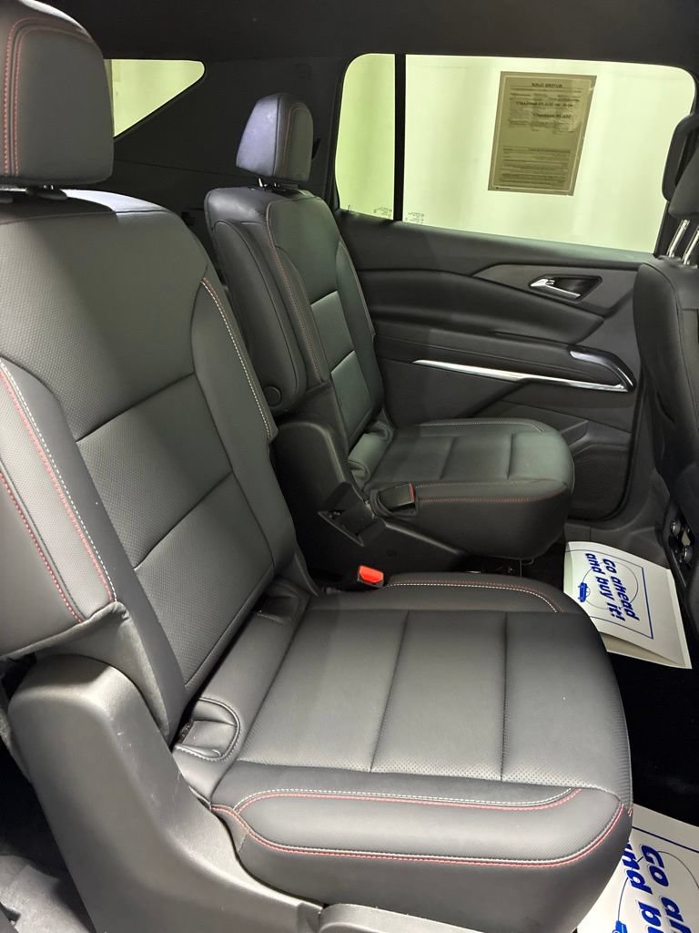 Used 2025 Chevrolet Traverse Z71 w/ Driver Confidence Package AWD/4WD image 25