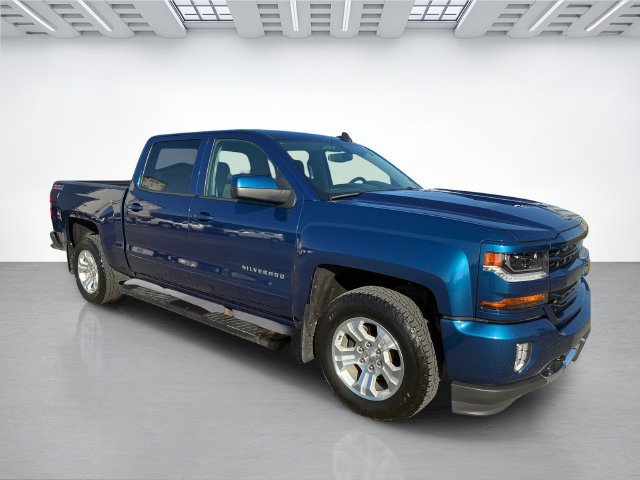 Used 2017 Chevrolet Silverado 1500 LT w/ All Star Edition AWD/4WD image 2