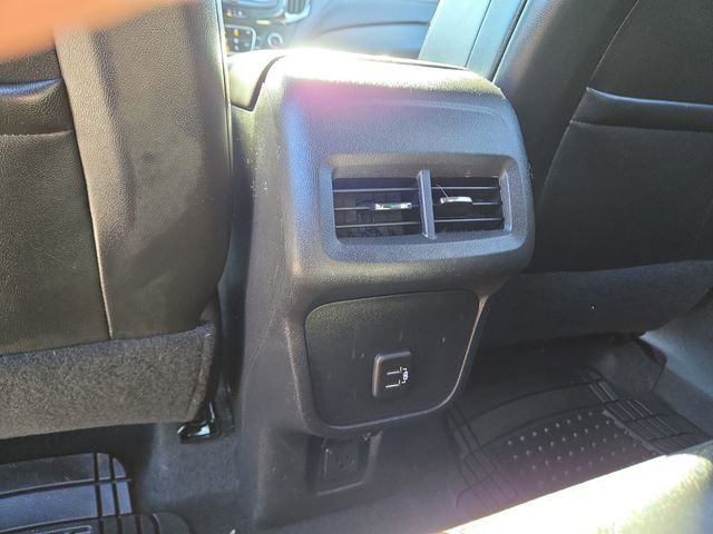 Used 2022 Chevrolet Equinox RS w/ RS Leather Package AWD/4WD image 35