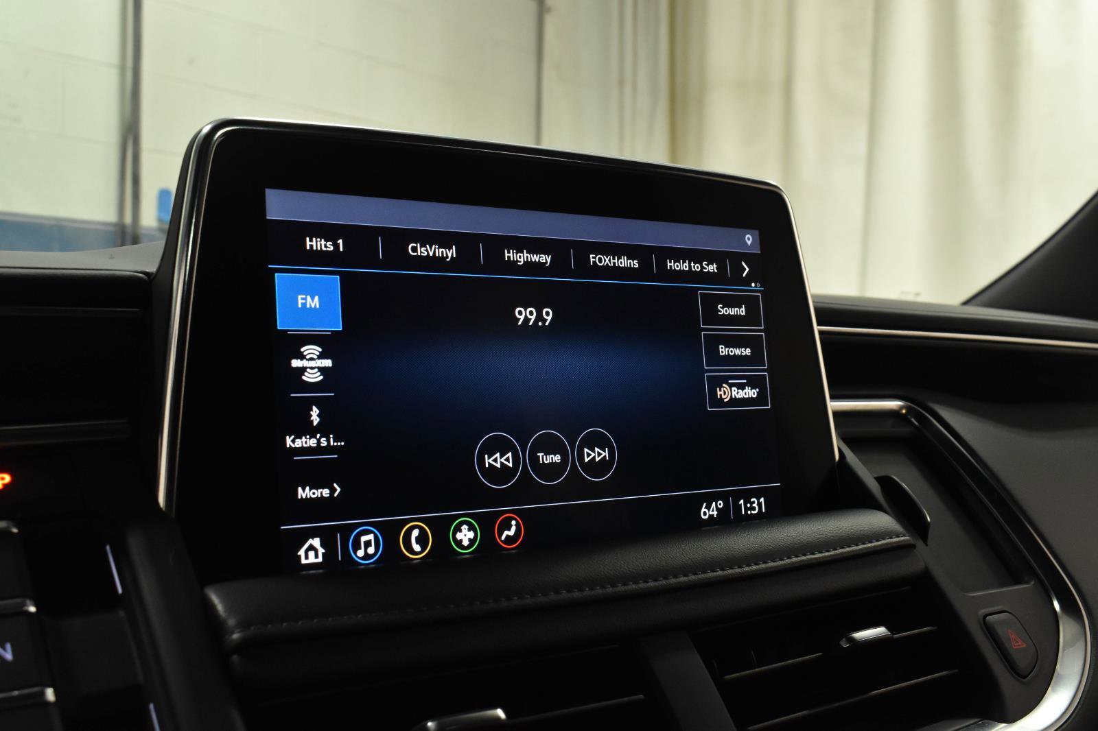 Used 2021 Chevrolet Tahoe Z71 AWD/4WD image 19