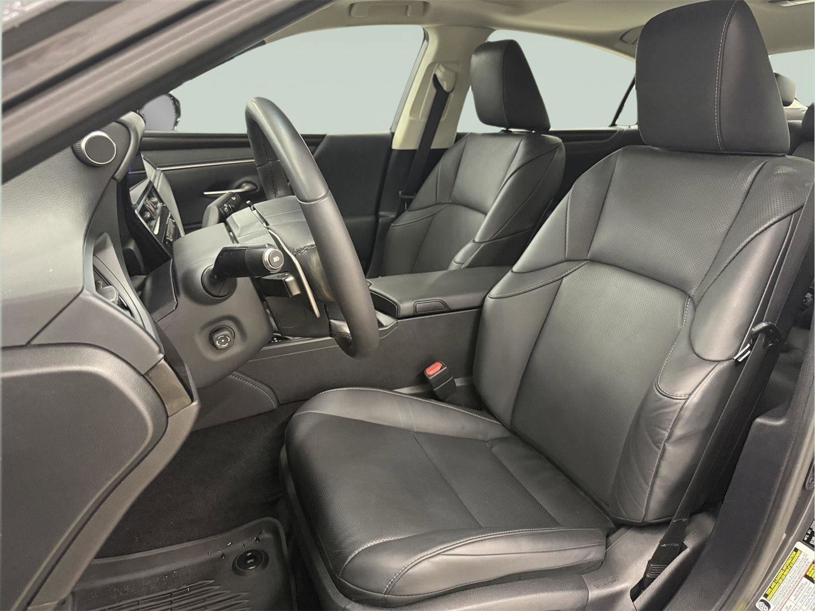 Used 2023 Lexus ES 350 Base w/ Premium Package image 12