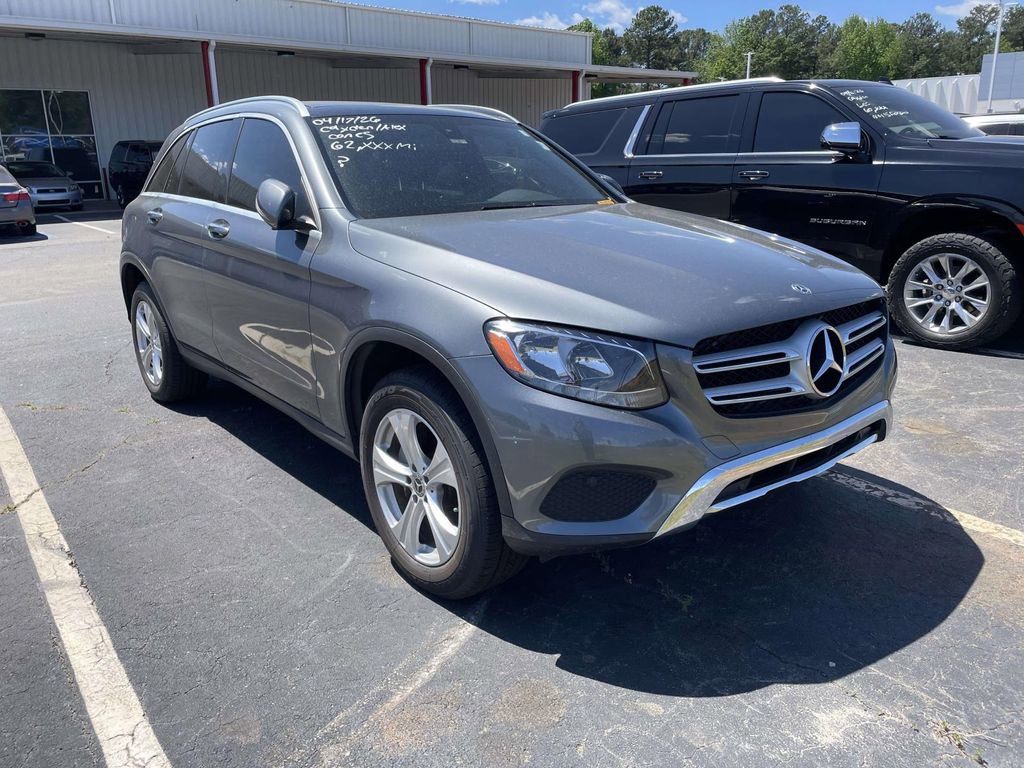 Used 2018 Mercedes-Benz GLC 300 image 1