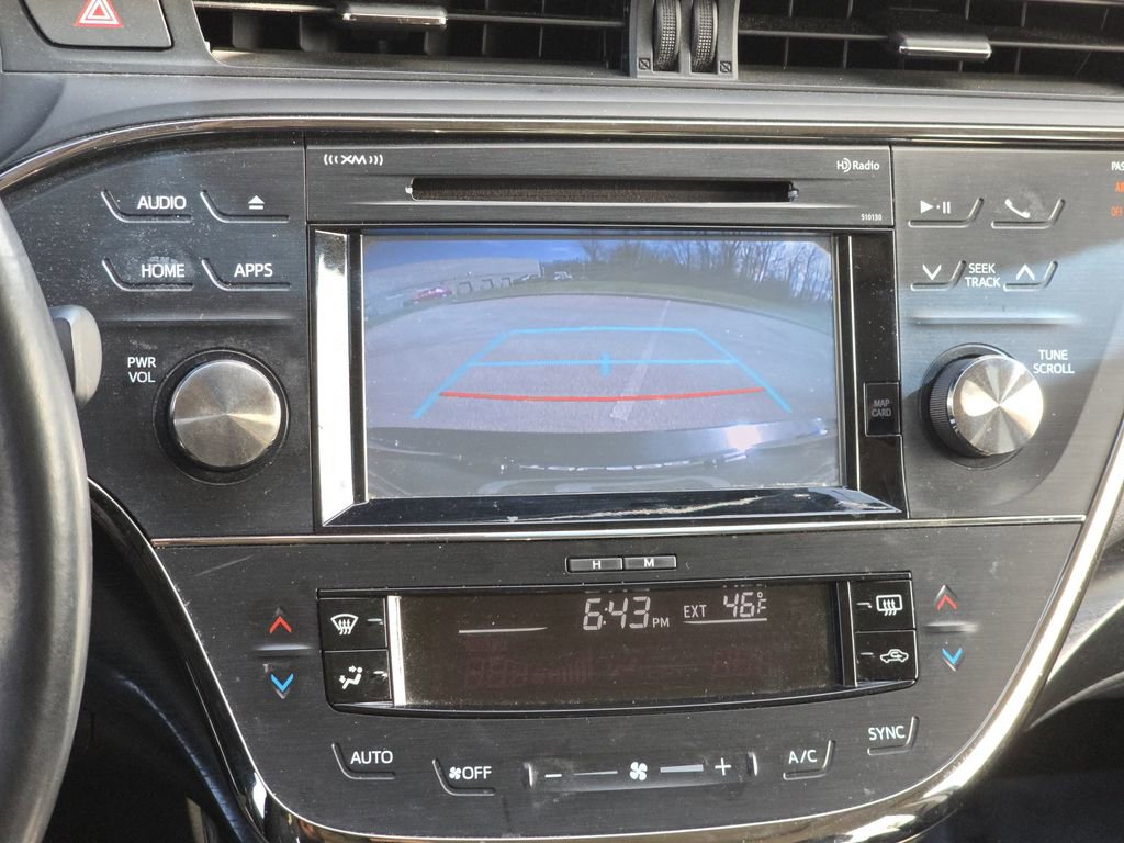 Used 2016 Toyota Avalon Touring image 12