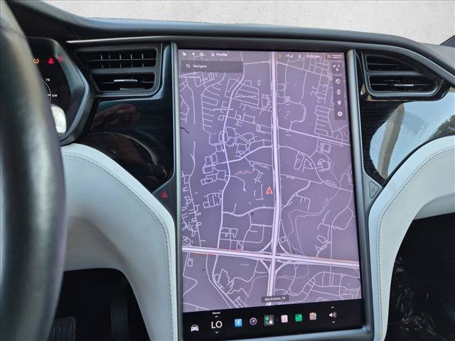 Used 2020 Tesla Model X Long Range AWD/4WD image 13