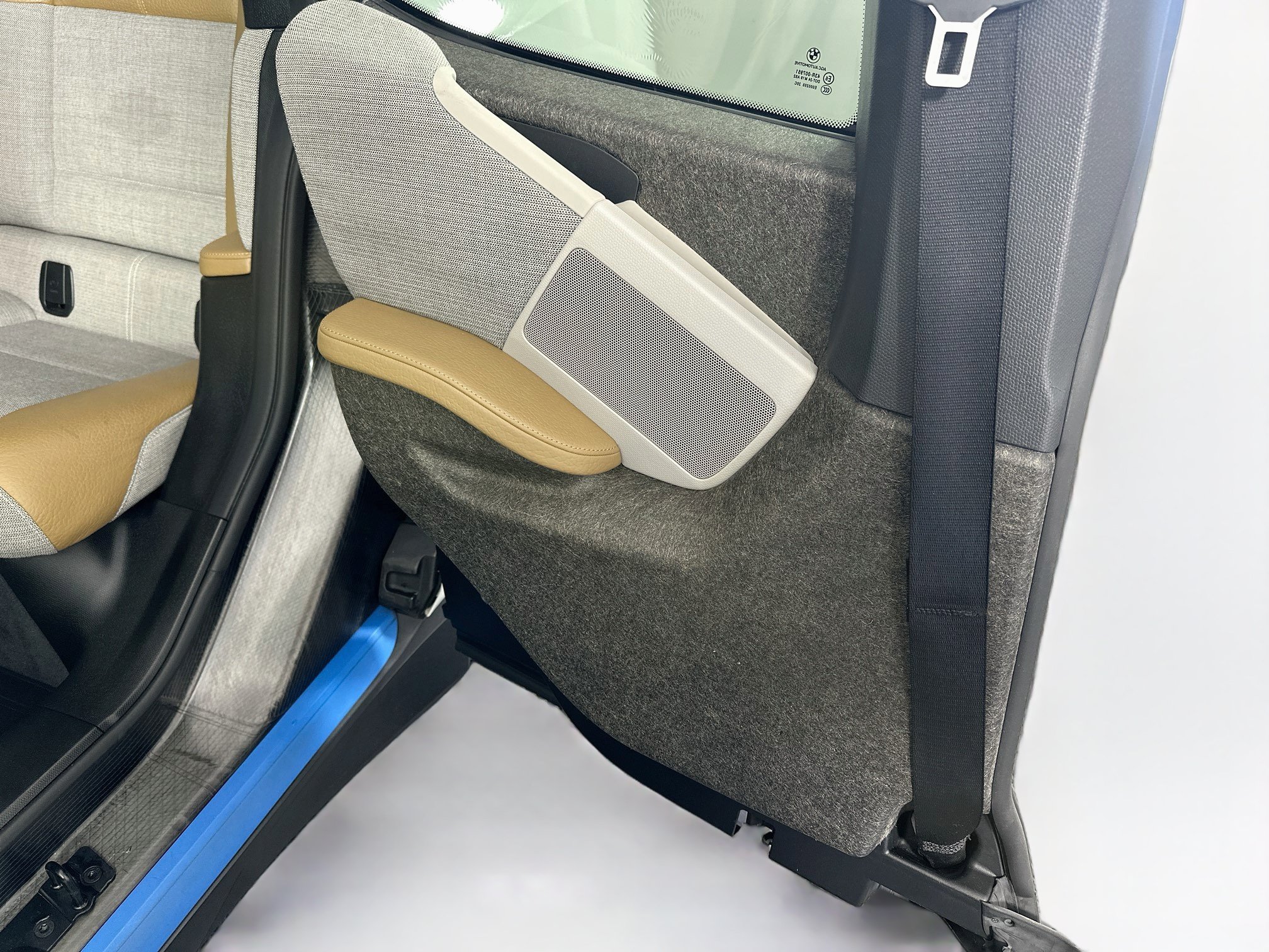 Used 2015 BMW i3 RWD image 25
