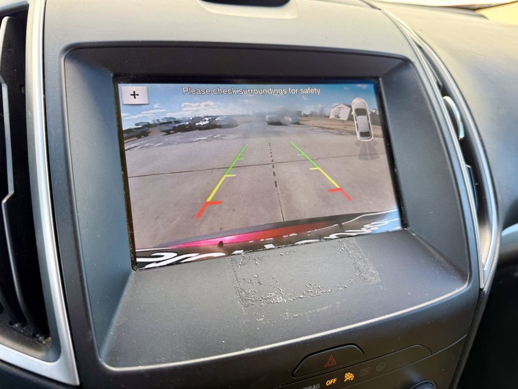 Certified 2019 Ford Edge SEL w/ Equipment Group 201A image 9