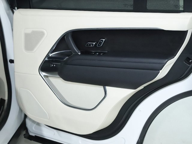 Certified 2022 Land Rover Range Rover Long Wheelbase SE image 34