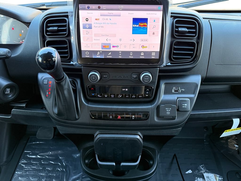 New 2026 RAM ProMaster 3500 w/ Premium Convenience Group FWD image 11