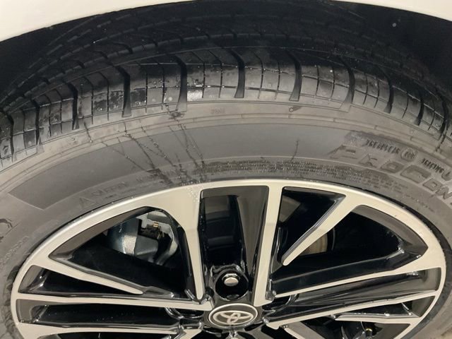 New 2026 Toyota Camry Hybrid image 8