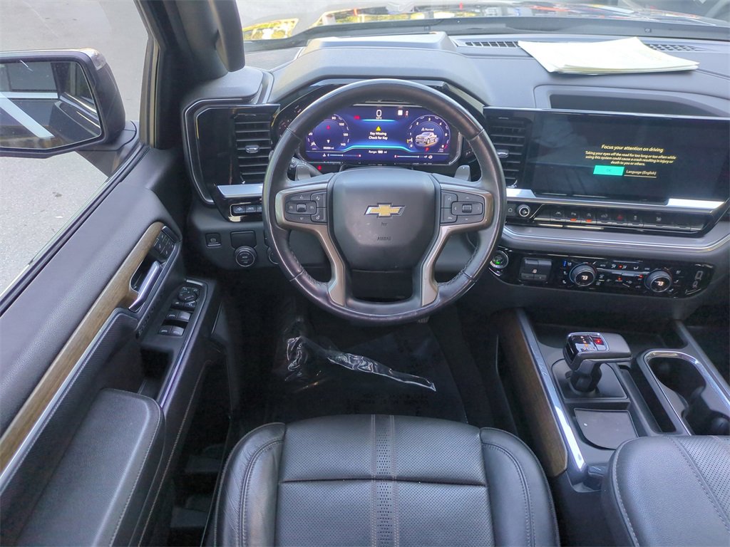 Used 2023 Chevrolet Silverado 1500 High Country w/ Technology Package image 16