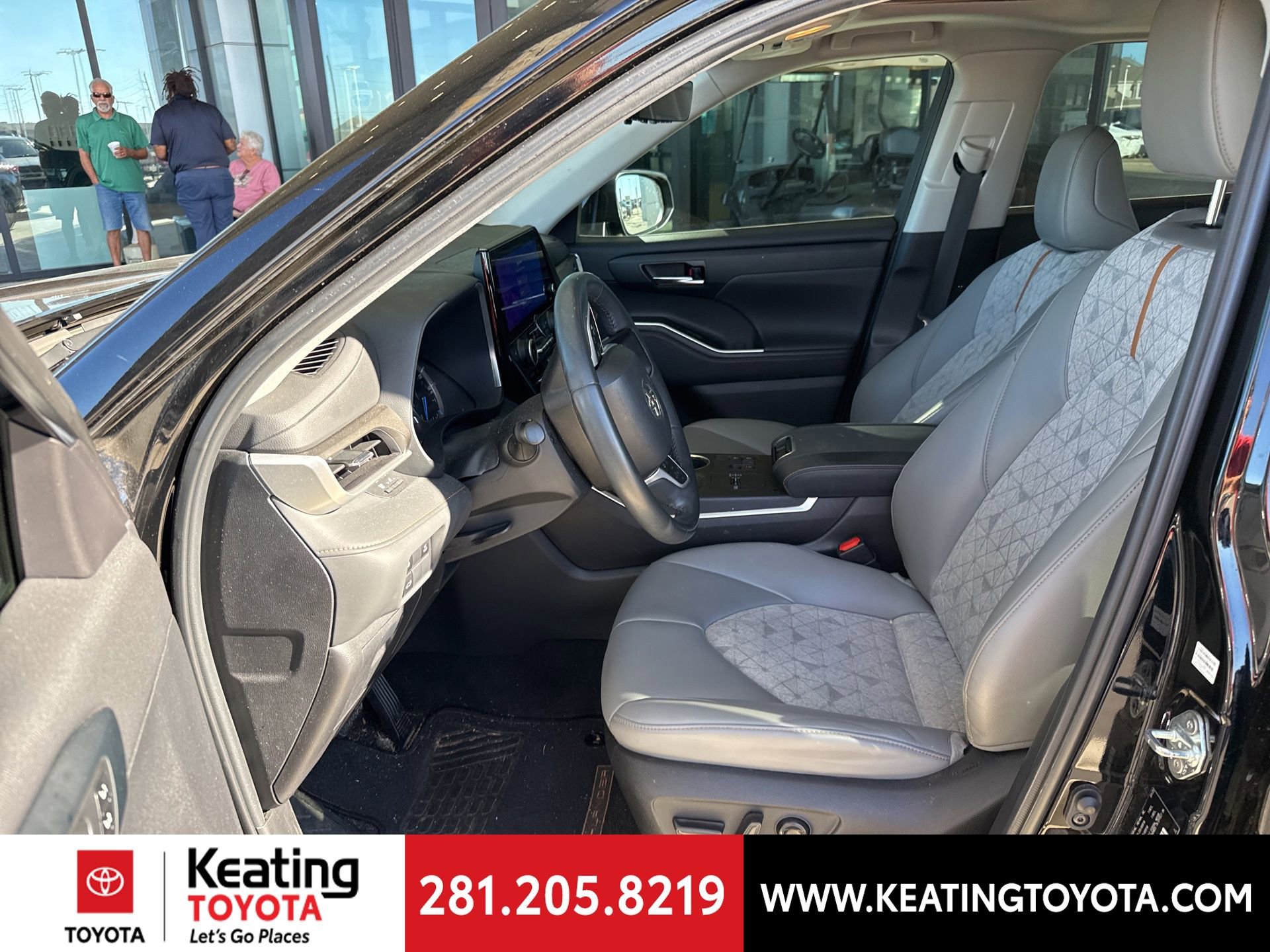 Certified 2023 Toyota Highlander Bronze Edition image 21