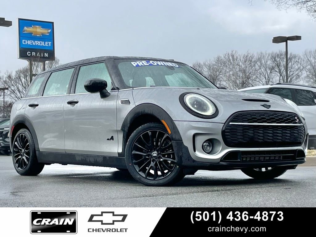 Used 2024 MINI Cooper Clubman S w/ Signature Upholstery Package image 1