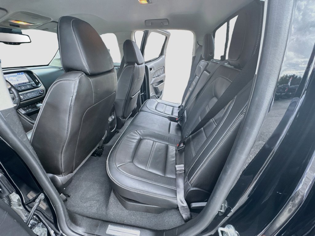 Used 2022 GMC Canyon Denali RWD image 25