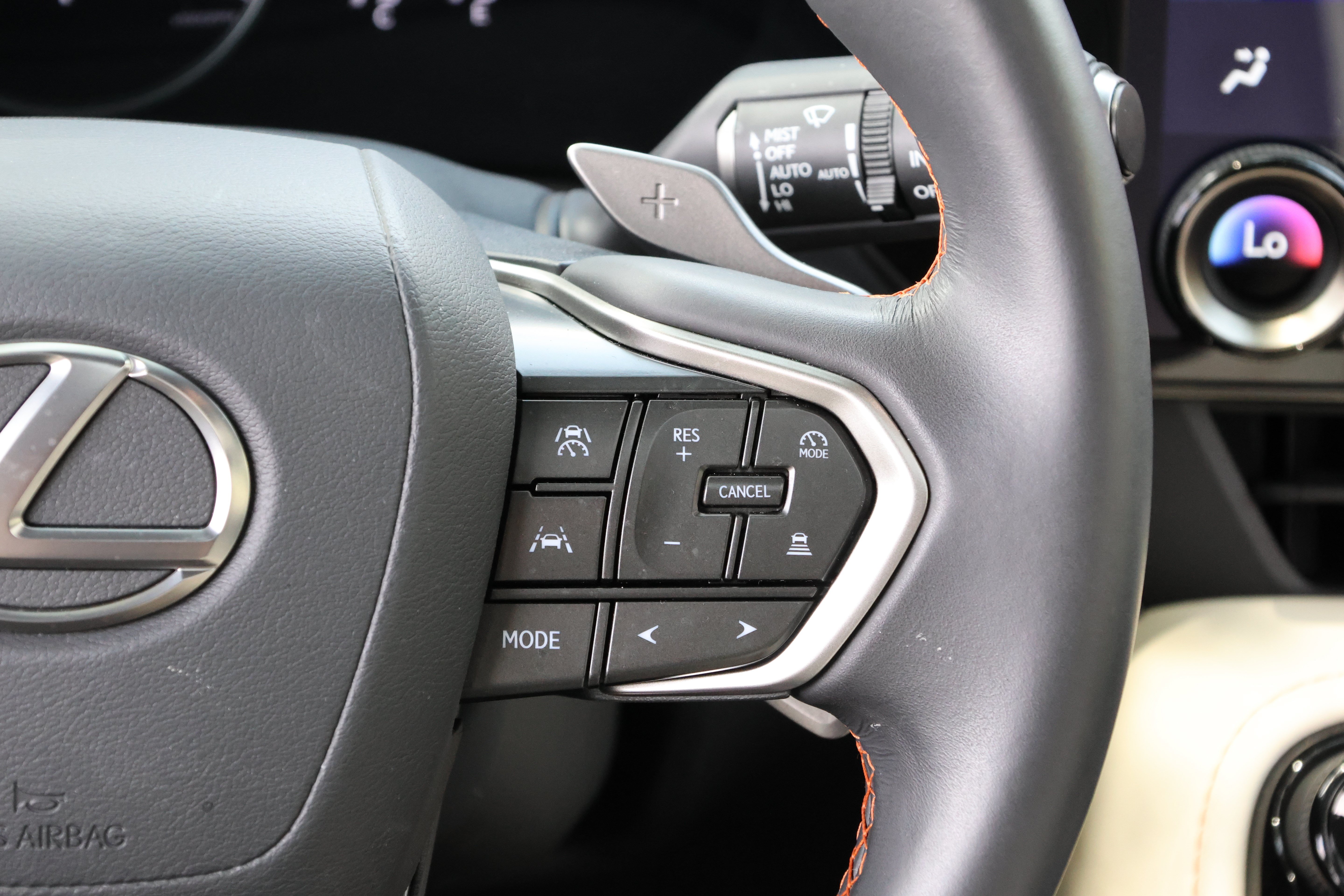 Used 2024 Lexus NX 250 FWD w/ Cold Area Package image 22