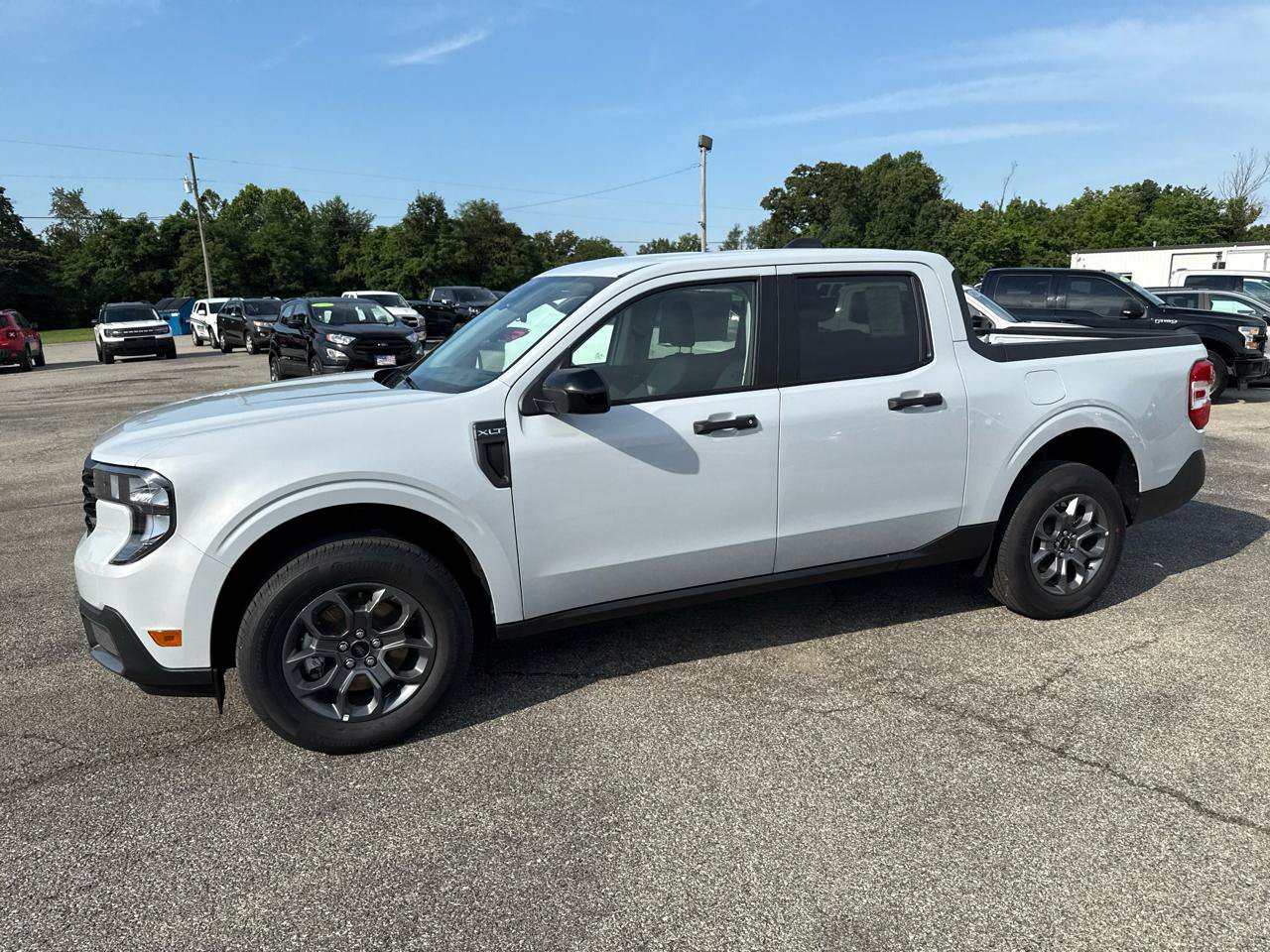 New 2026 Ford Maverick XLT w/ XLT Luxury Package FWD image 14