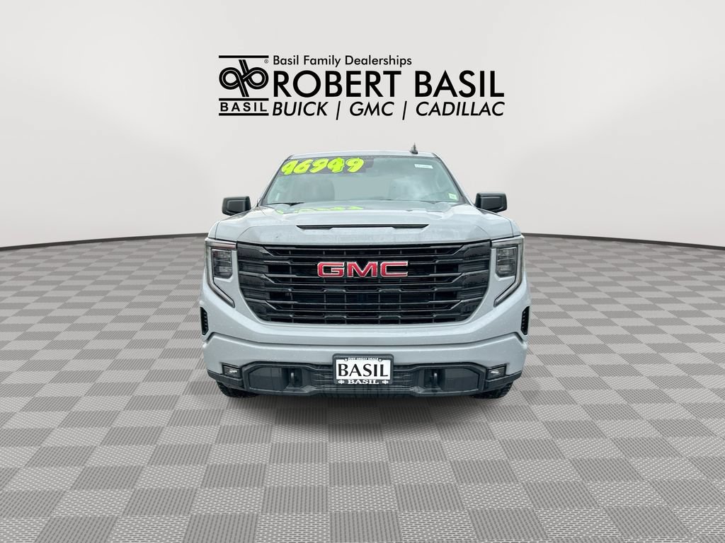 Used 2024 GMC Sierra 1500 Elevation AWD/4WD image 3