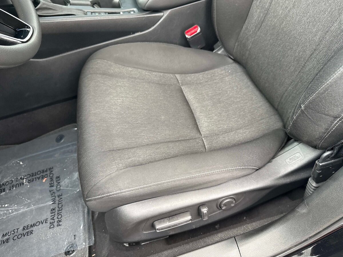 Used 2023 Honda Accord EX image 18