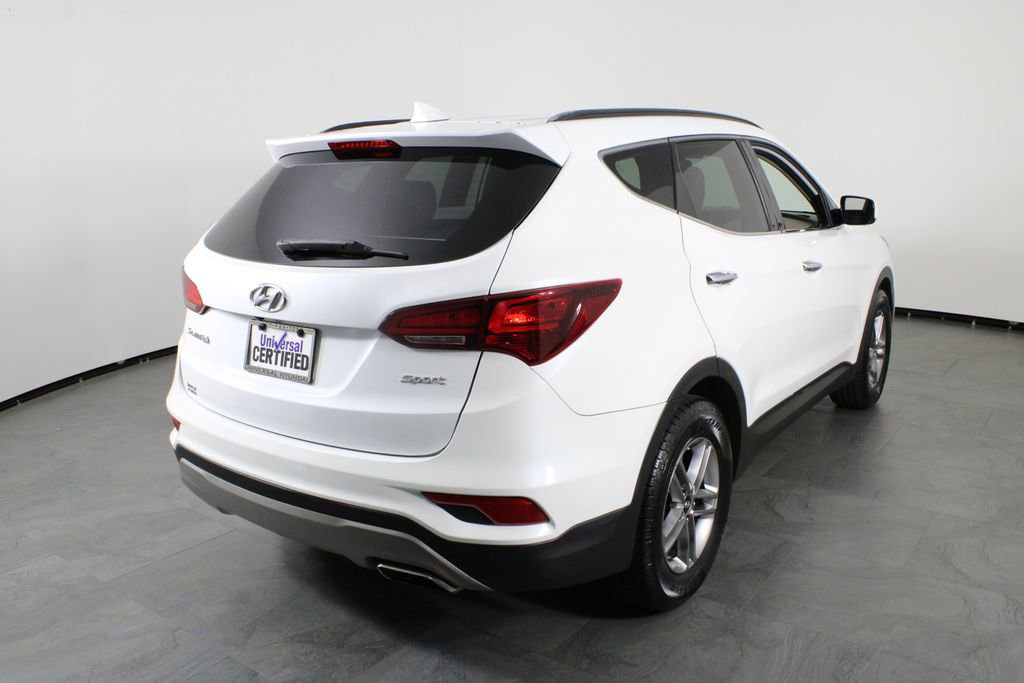 Used 2017 Hyundai Santa Fe Sport image 14