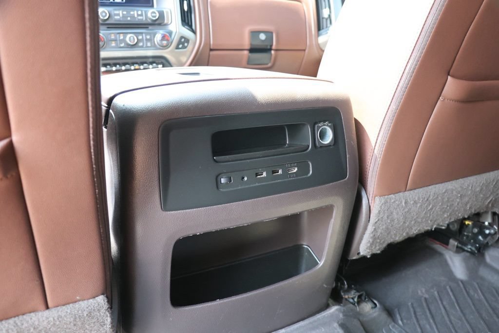 Used 2018 Chevrolet Silverado 1500 High Country AWD/4WD image 30