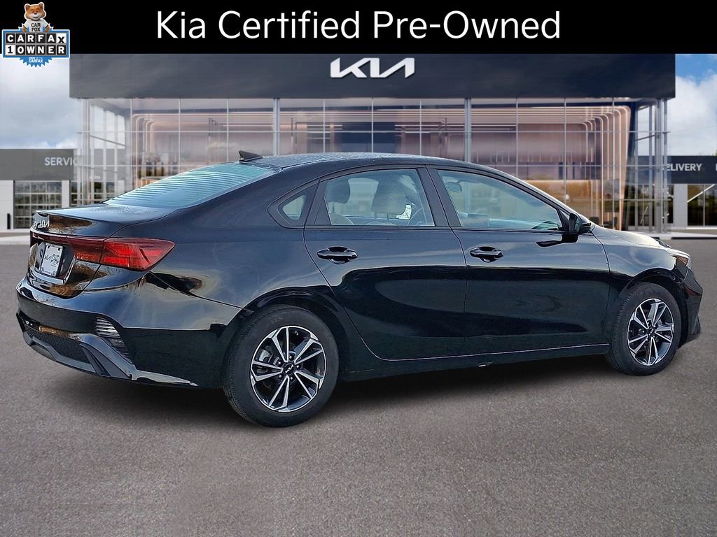 Certified 2023 Kia Forte LXS image 7