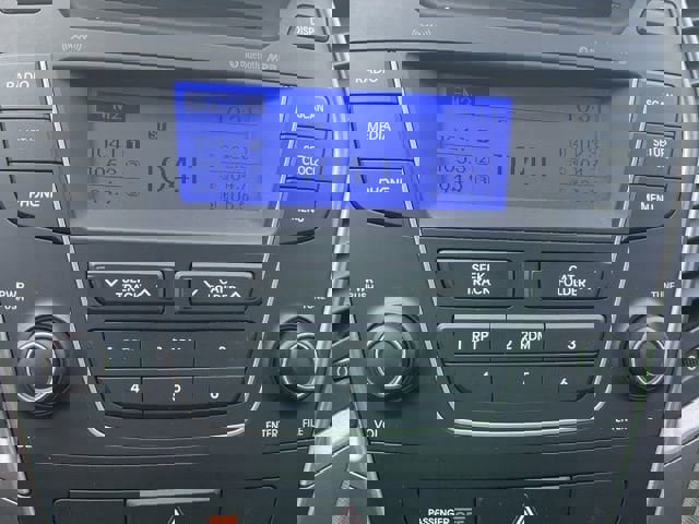 Used 2016 Hyundai Santa Fe Sport image 24