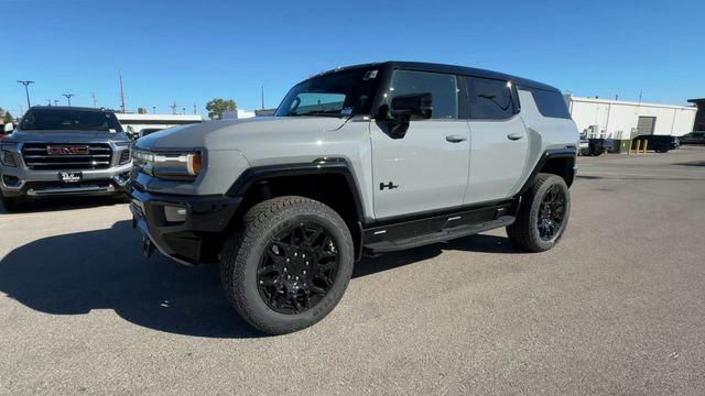 New 2026 GMC Hummer EV SUV w/ LPO, Dark Essentials Package image 4