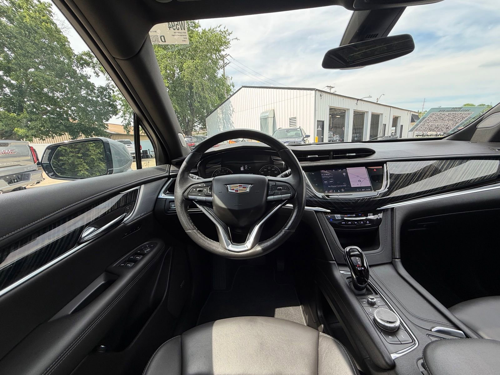 Used 2023 Cadillac XT6 Premium Luxury AWD/4WD image 18