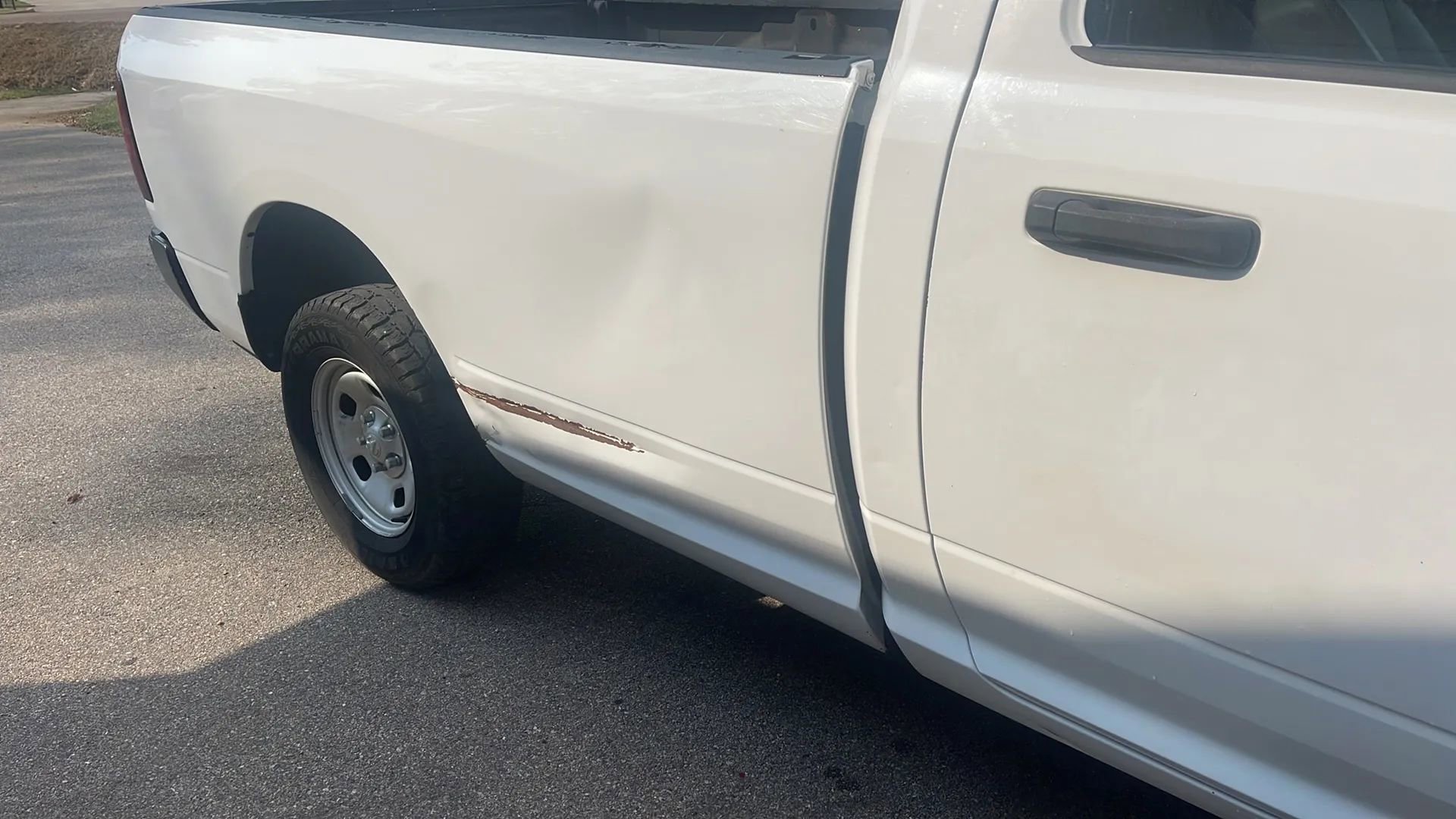 Used 2015 RAM 1500 Tradesman w/ Power & Remote Entry Group image 5