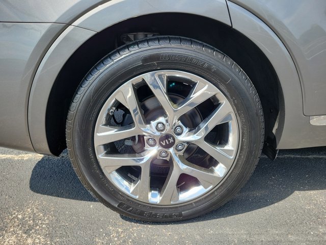 Used 2019 Kia Sorento SX image 9