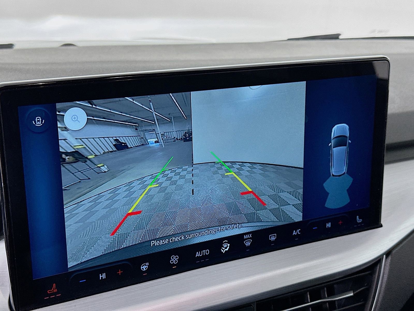 Used 2025 Ford Escape Platinum image 15