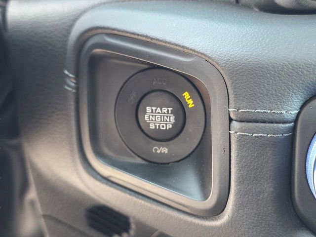 Used 2024 Jeep Wrangler Unlimited Sahara image 31