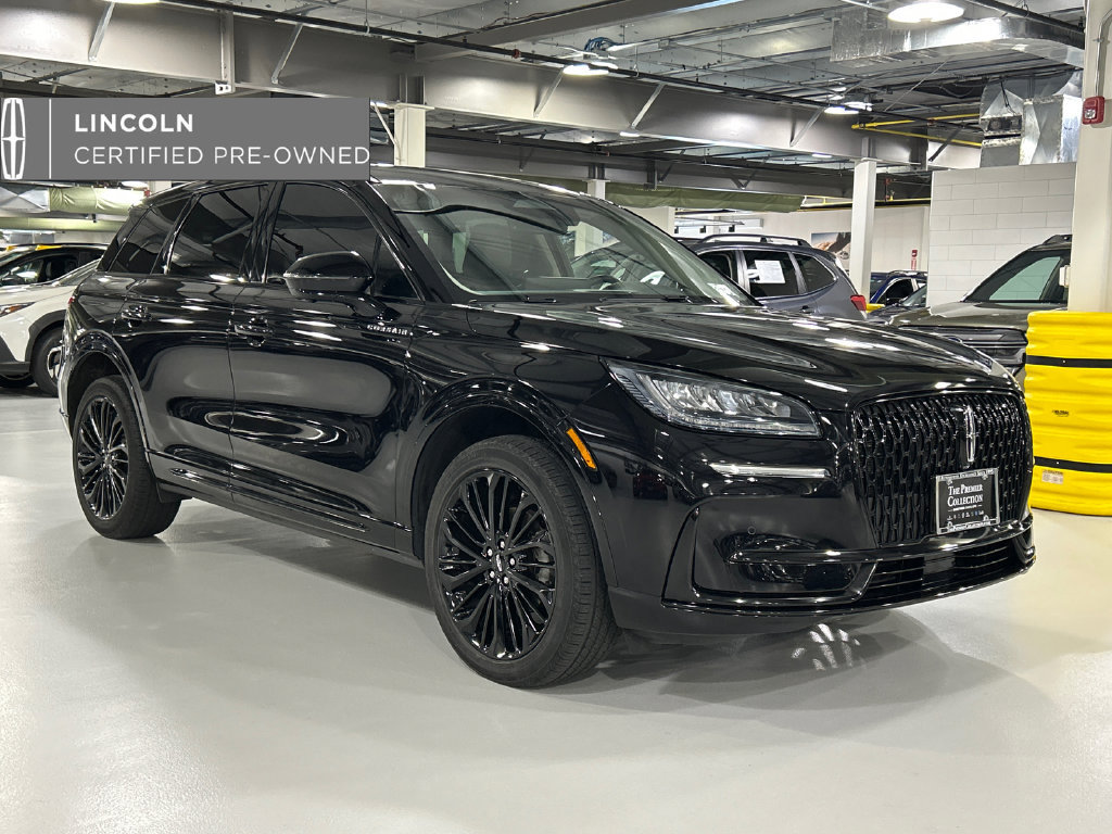 Used 2023 Lincoln Corsair AWD w/ Equipment Group 101A image 1