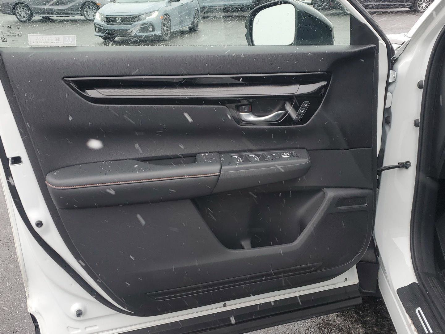 Used 2023 Honda CR-V Sport Touring image 14