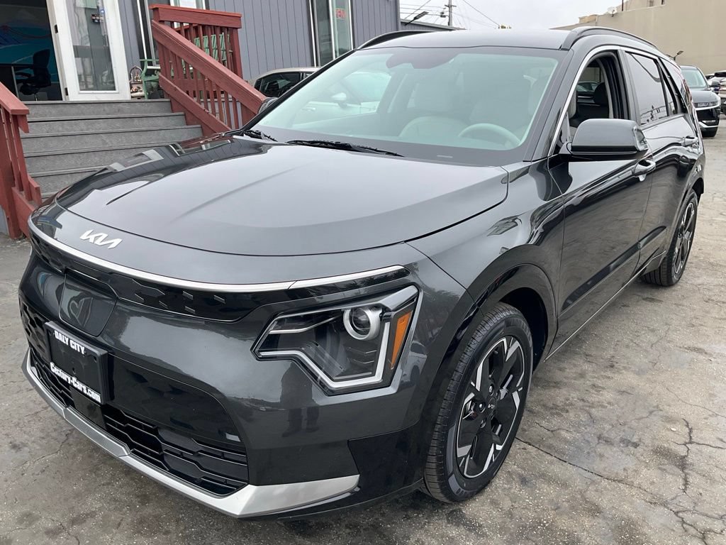 Used 2023 Kia Niro Wind FWD image 80