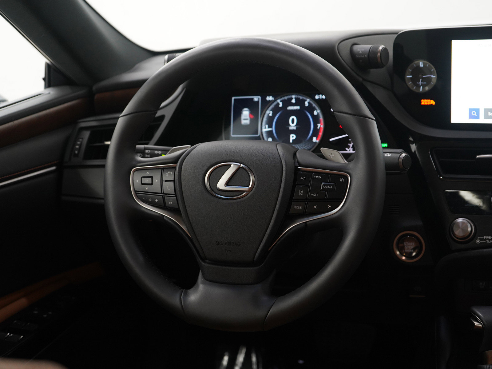 Used 2024 Lexus ES 250 w/ Premium Package image 15