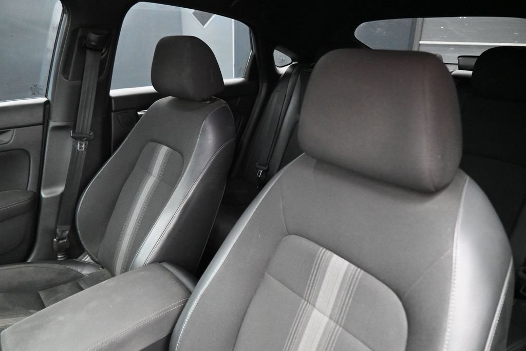 Used 2022 Honda Civic Sport image 12