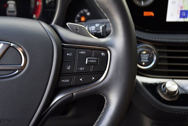 Used 2023 Lexus LS 500 image 9