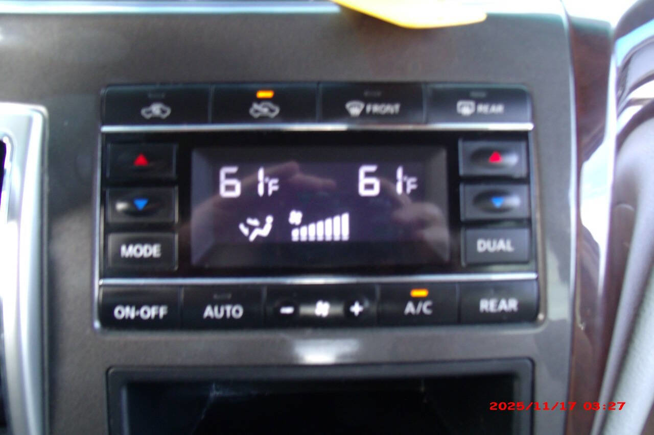 Used 2016 Nissan Quest SV image 37