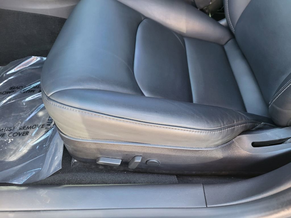 Used 2018 Tesla Model 3 Performance image 12