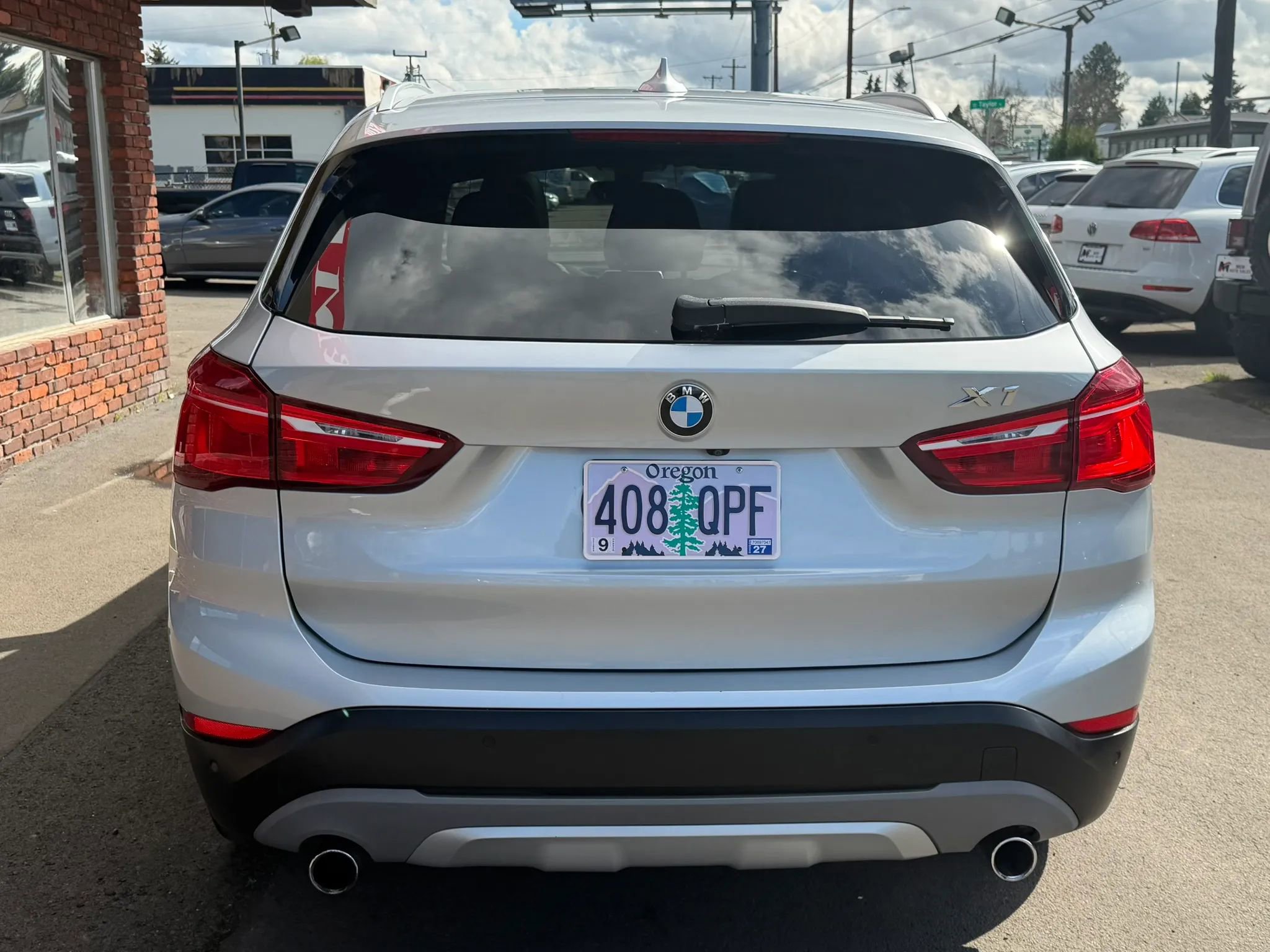 Used 2017 BMW X1 xDrive28i AWD/4WD image 4