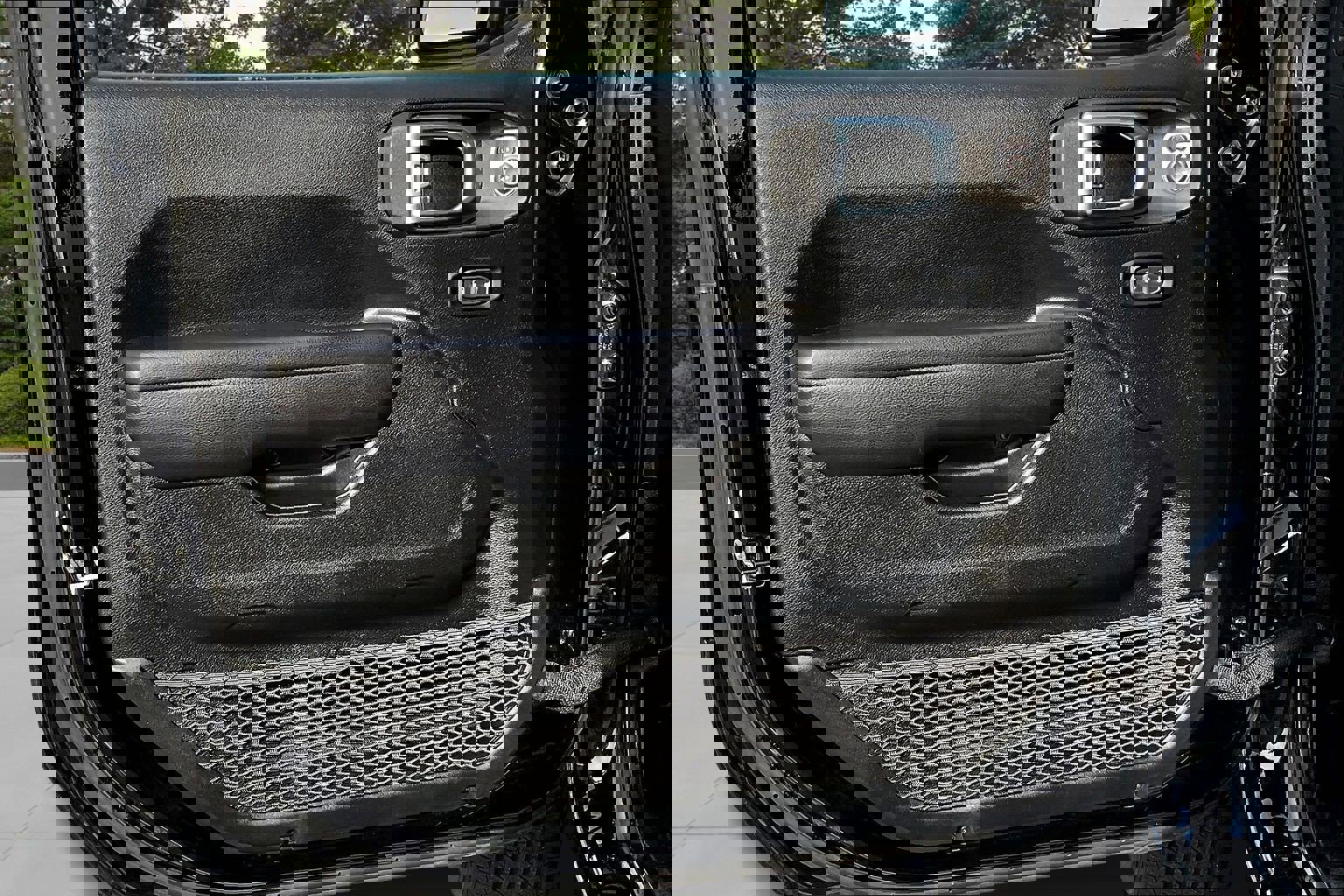 Used 2021 Jeep Wrangler Unlimited Sport image 22