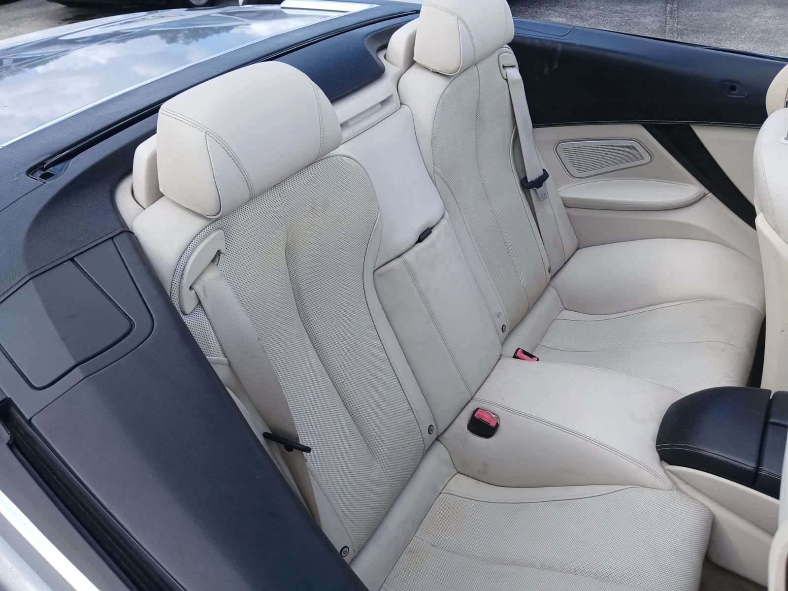Used 2012 BMW 650i Convertible RWD image 14