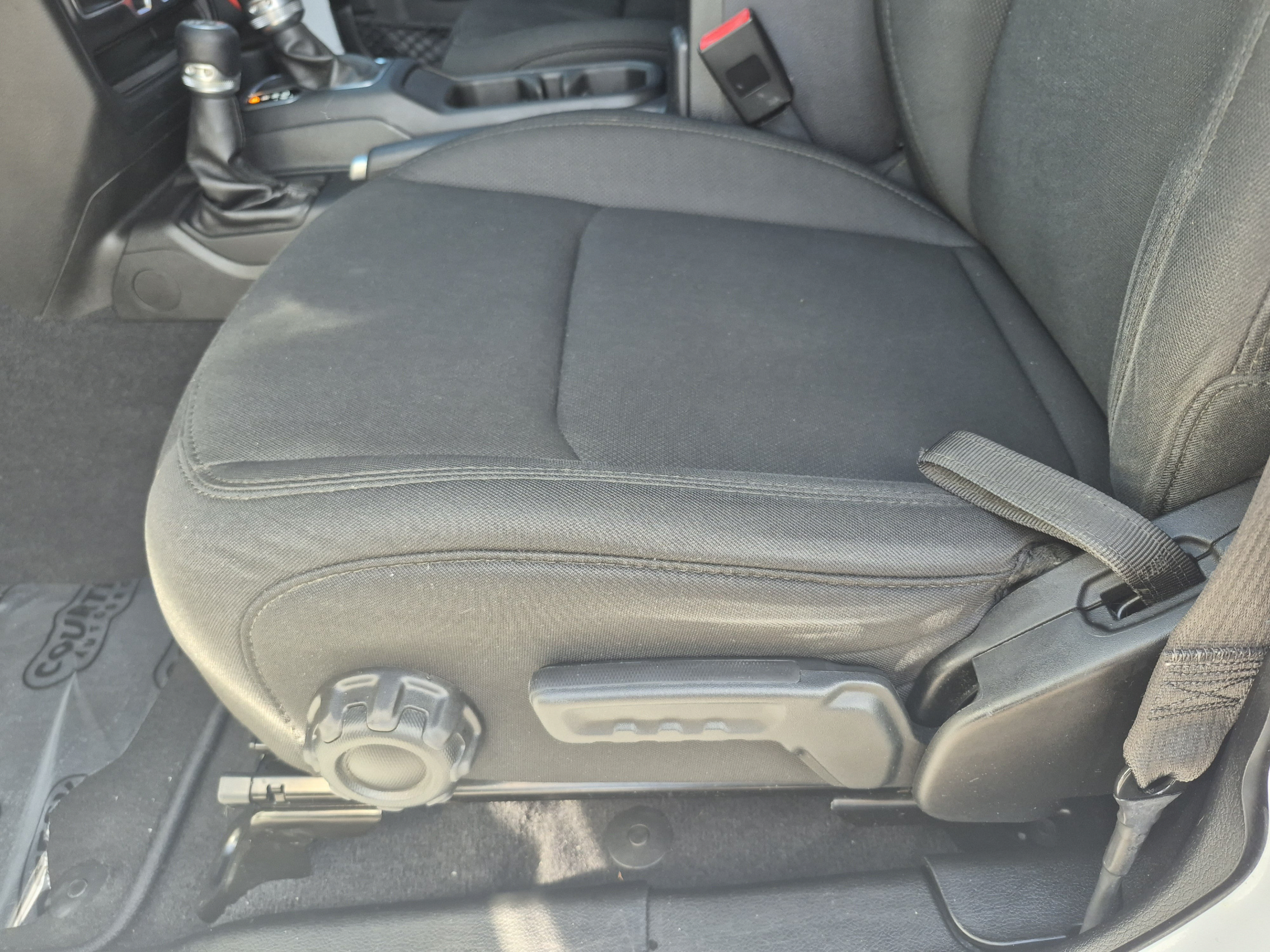 Used 2019 Jeep Wrangler Unlimited Sport S AWD/4WD image 18
