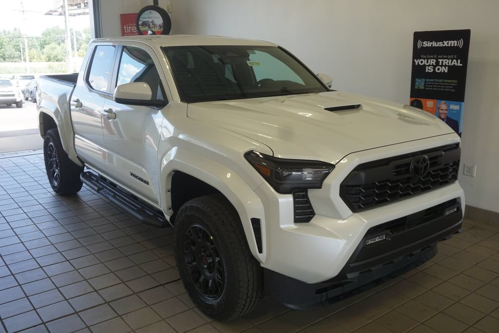 New 2026 Toyota Tacoma TRD Sport AWD/4WD image 2