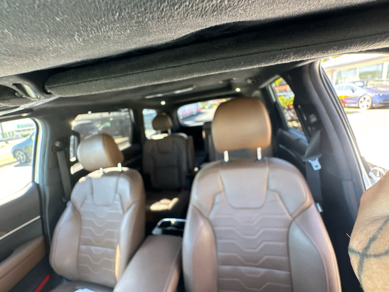 Used 2022 Kia Telluride SX w/ SX Prestige Package AWD/4WD image 26
