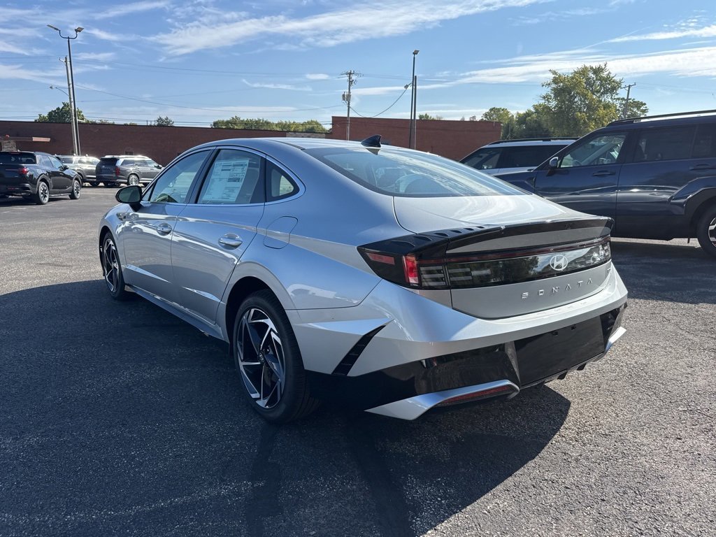 New 2026 Hyundai Sonata SEL image 5