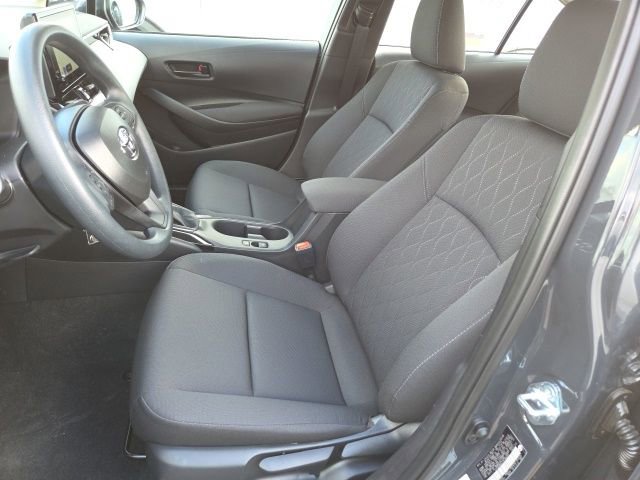 Used 2026 Toyota Corolla LE FWD image 9