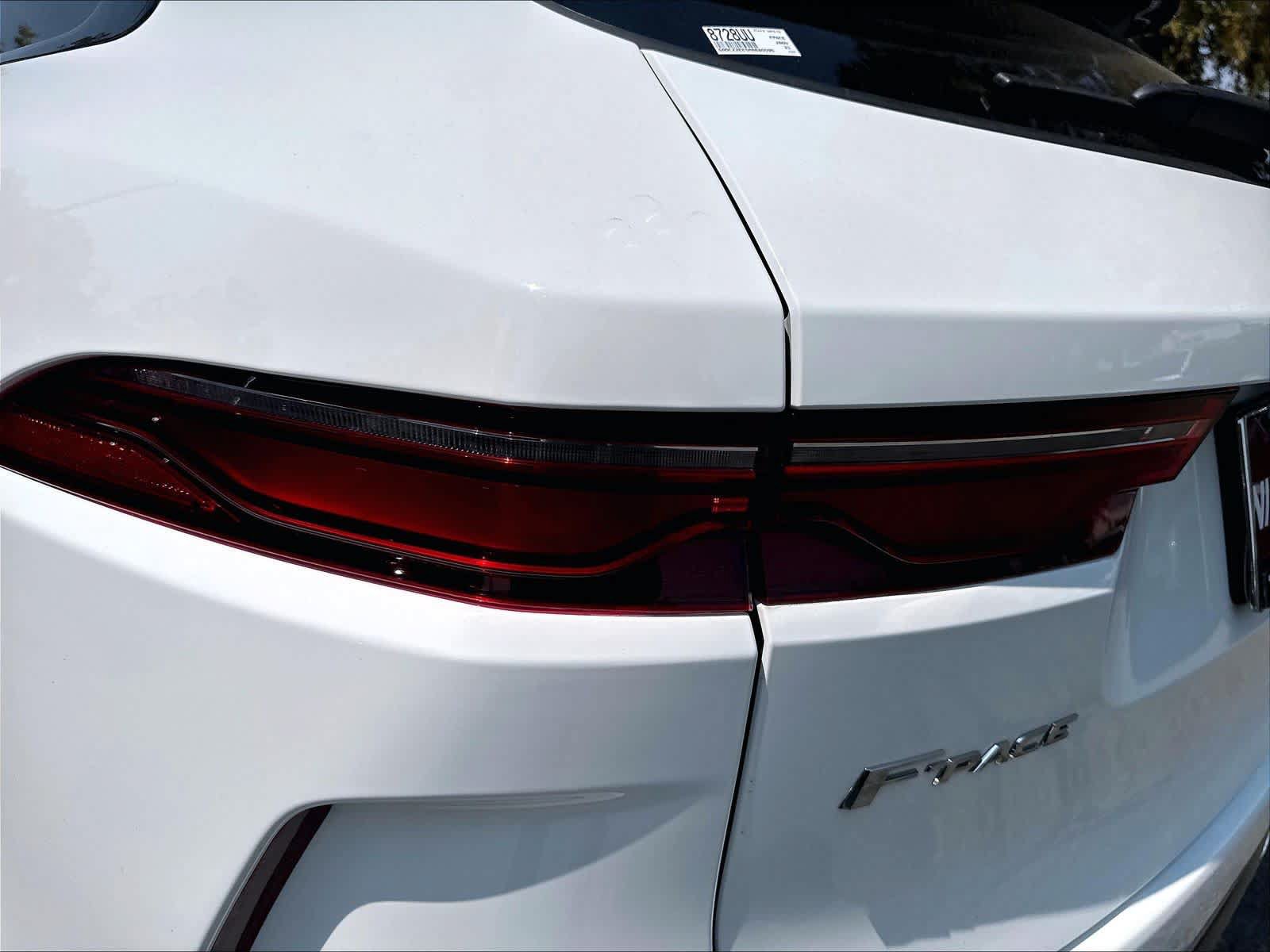 Used 2021 Jaguar F-PACE SVR AWD/4WD image 32